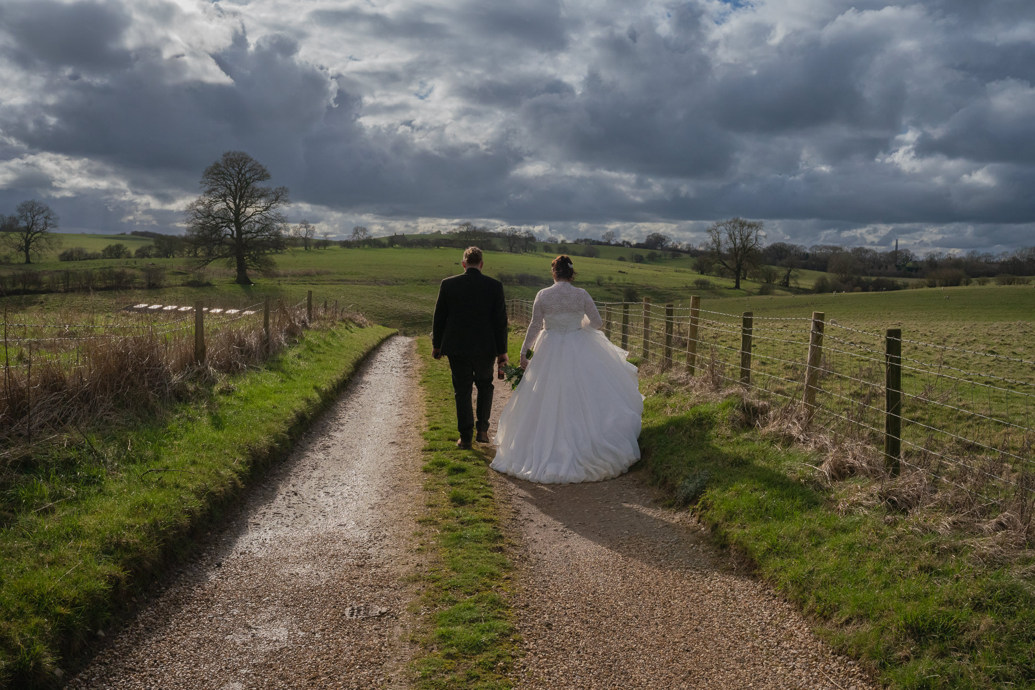 Hertfordshire Wedding Photographer WebImg141 light people girl woman profile looking 893379 pxhere.com