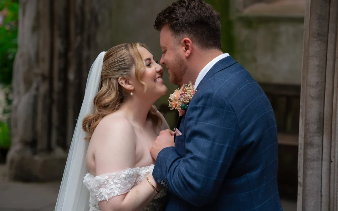 Katie & Pat’s Tower Bridge Wedding – Canadian Charm Meets London Landmarks